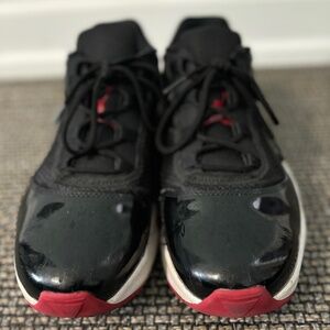 Men's Air Jordan Sneakers - Size 11, Classic Black and Red, Great Condition